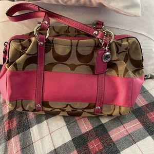 Fun bag!  Nice with jeans.  Good condition.  Reduced to a good price.